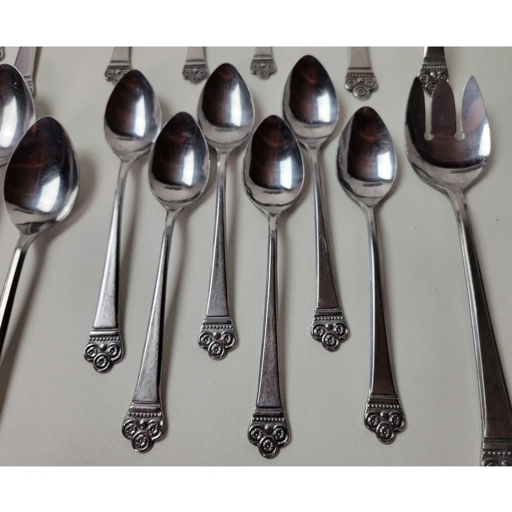 National Stainless Costa Mesa Flatware Set 31pc Japan Scroll Pattern 6 Setting